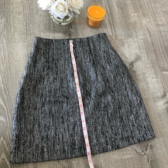 H&M High Waisted Skirt New - Picture 3 of 10